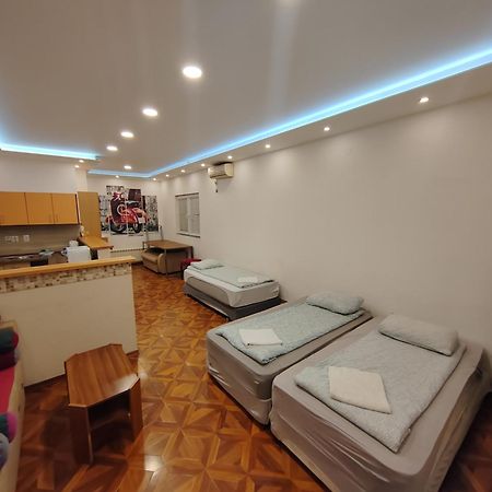 Magenta Apartments Belgrado Esterno foto