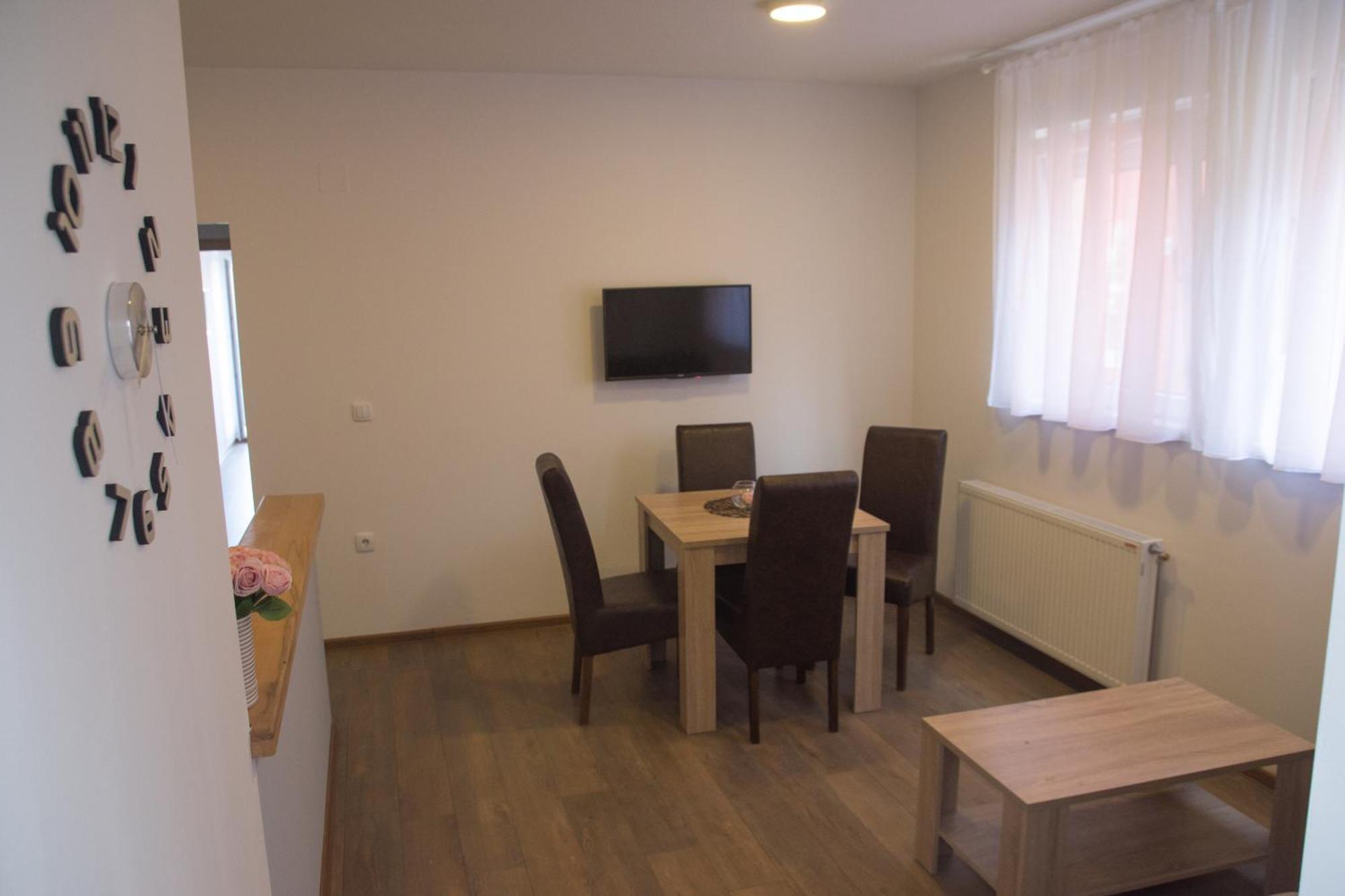 Magenta Apartments Belgrado Esterno foto